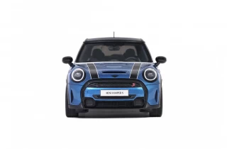 MINI COOPER S BLUE 2021 OttOmobile 1:18 Resinemodell (Türen, Motorhaube... nicht zu öffnen!)